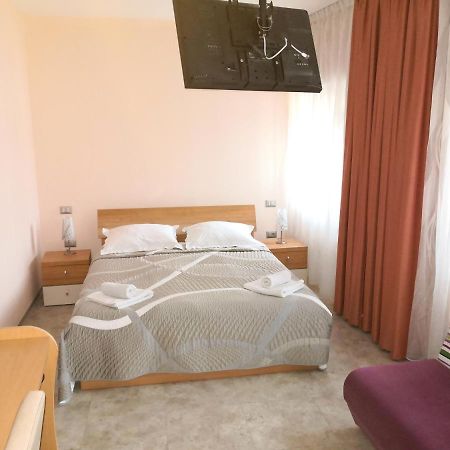 Hotel Gostilna Pri Dragici, Gostilna S Prenocisci, D.O.O. Sežana Exterior foto